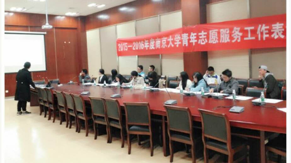 答辩现场.jpg 答辩现场.jpg