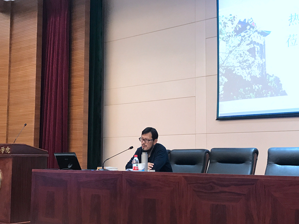 1.张谷教授图片一.jpg 1.张谷教授图片一.jpg