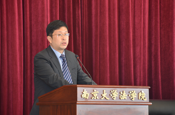 2pg娱乐城-电子博彩
单锋副教授主持理事会选举.jpg 2pg娱乐城-电子博彩
单锋副教授主持理事会选举.jpg